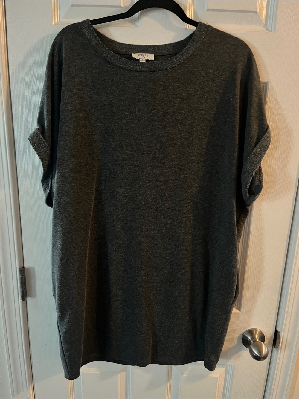 Umgee Dark Charcoal Rolled Short Sleeve Tunic